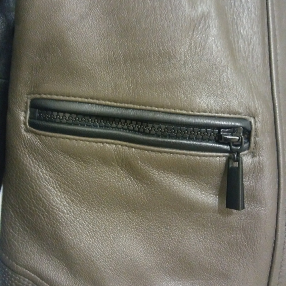 Vince Camuto leather jacket - Picture 3 of 7